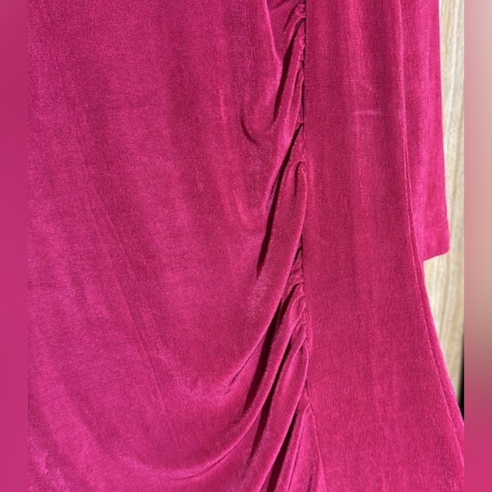 Chico's Raspberry 3/4 Sleeve Ruched Tunic - Picture 4 of 5